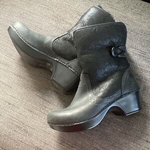 Dansko Charcoal Heeled Boots